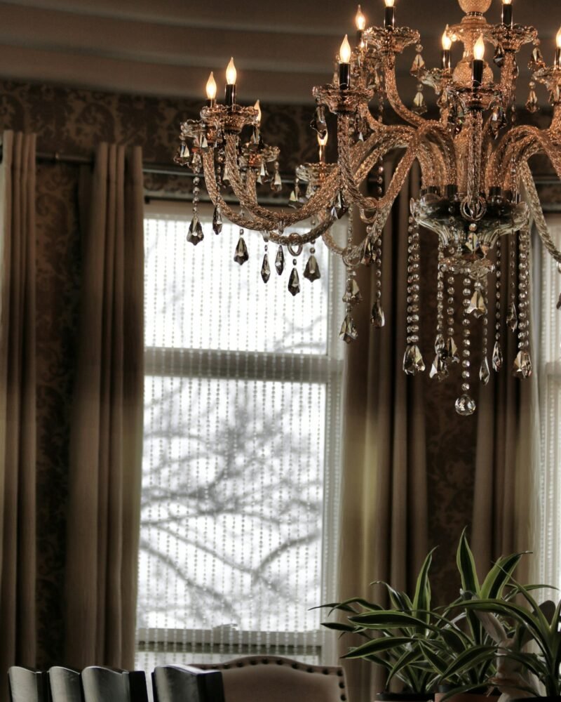 Maharani crystal chandelier, 15 lights, gold