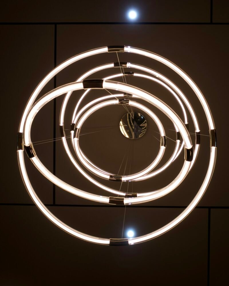 Halo ring pendant, 3 rings, 600 mm